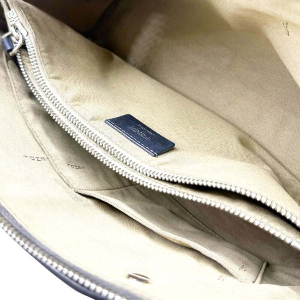 FENDI Black Leather Shoulder Bag - Picture 15 of 16